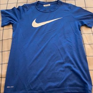 Nike dri-fit tshirt